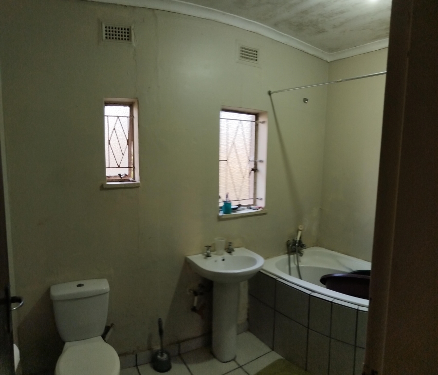3 Bedroom Property for Sale in Van Riebeeck Hoogte Eastern Cape